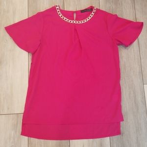 4/$20 Pink Top with chain neck